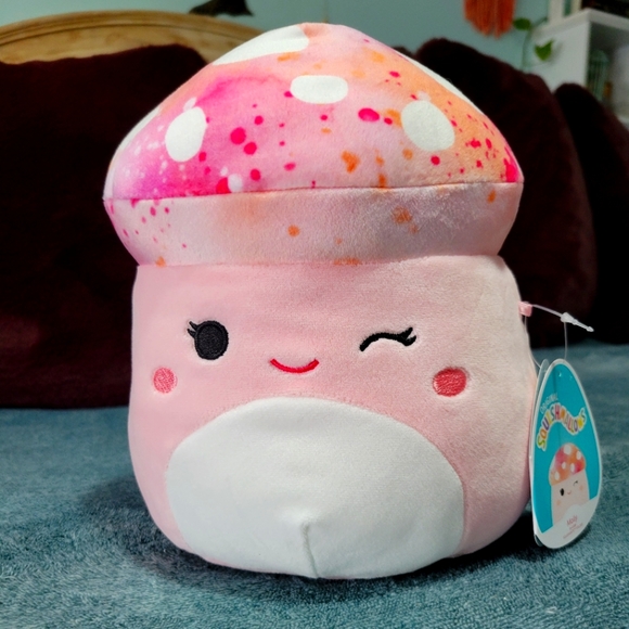 Squishmallows Other - Molly mushroom squishmallow